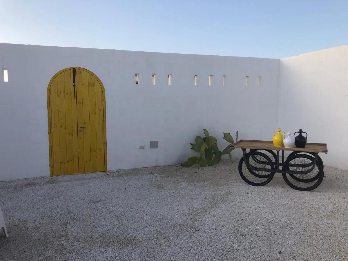 Mazzara Farm Bed and Breakfast Manduria Εξωτερικό φωτογραφία