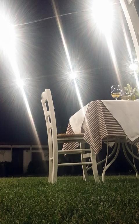 Mazzara Farm Bed and Breakfast Manduria Εξωτερικό φωτογραφία