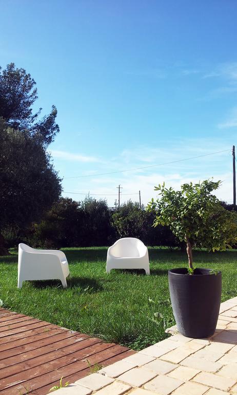 Mazzara Farm Bed and Breakfast Manduria Εξωτερικό φωτογραφία