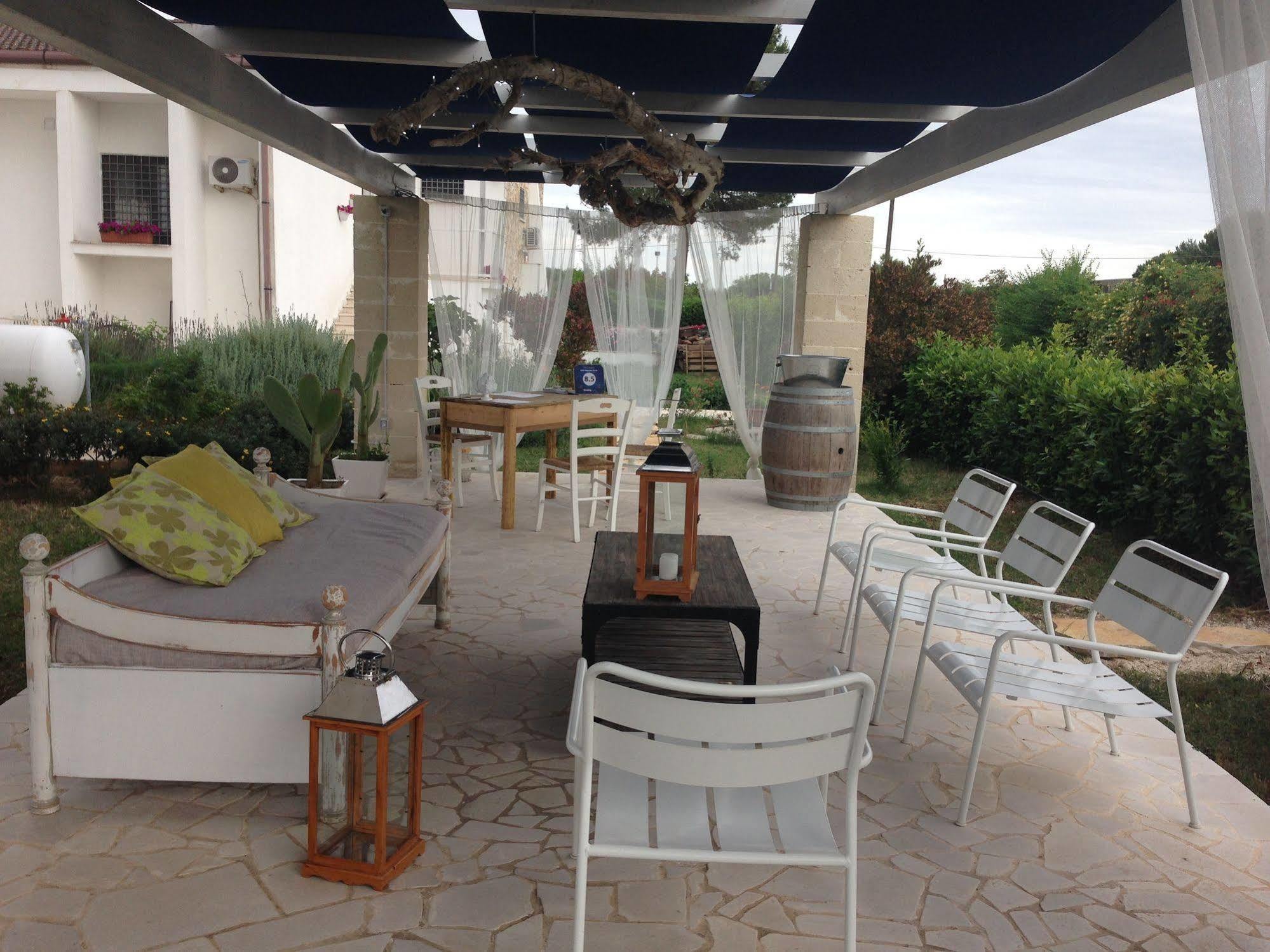 Mazzara Farm Bed and Breakfast Manduria Εξωτερικό φωτογραφία